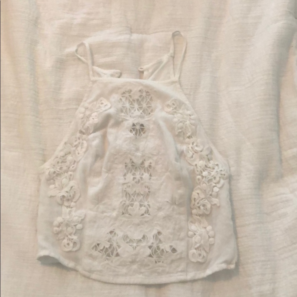 ABERCROMBIE & FITCH CROP TOP